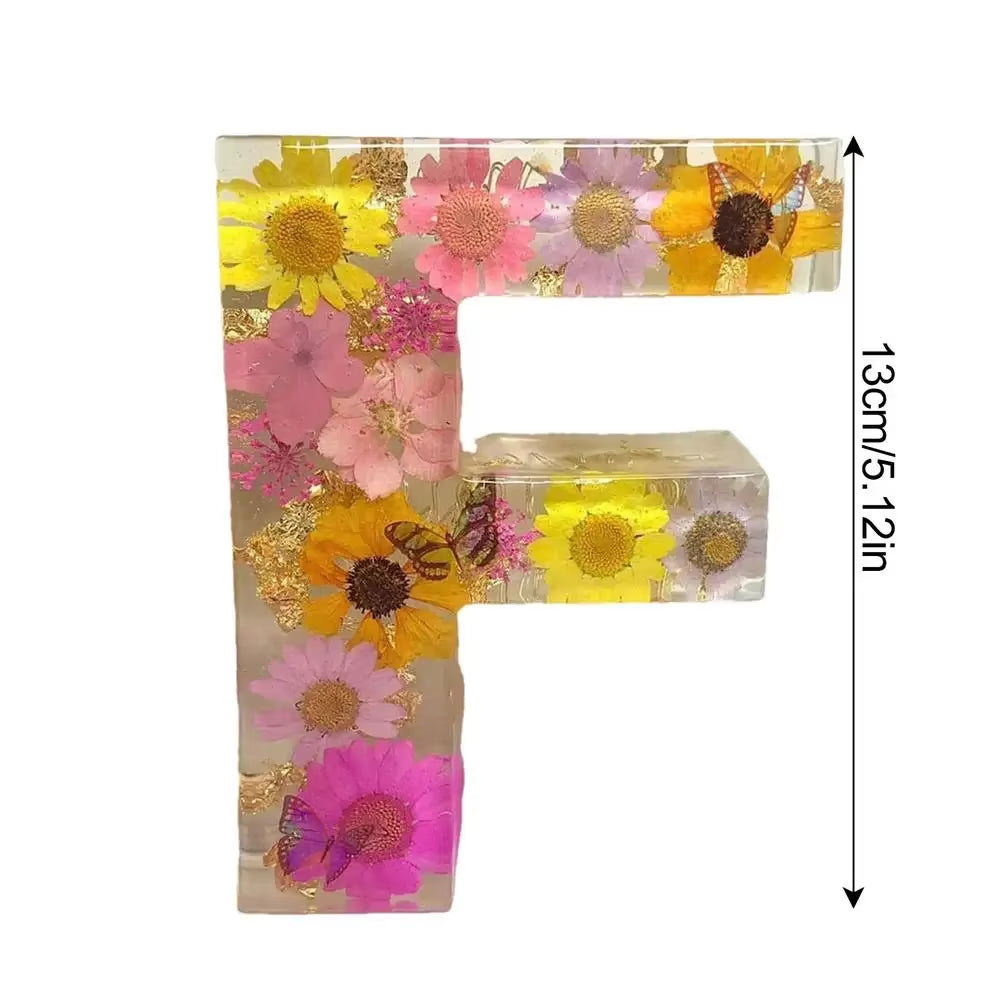Floral Letter Night Light Alphabet Letter LED Lights Luminous Number Lamp Decorative Resin Lamp with Initial Letter & Dry Flower
