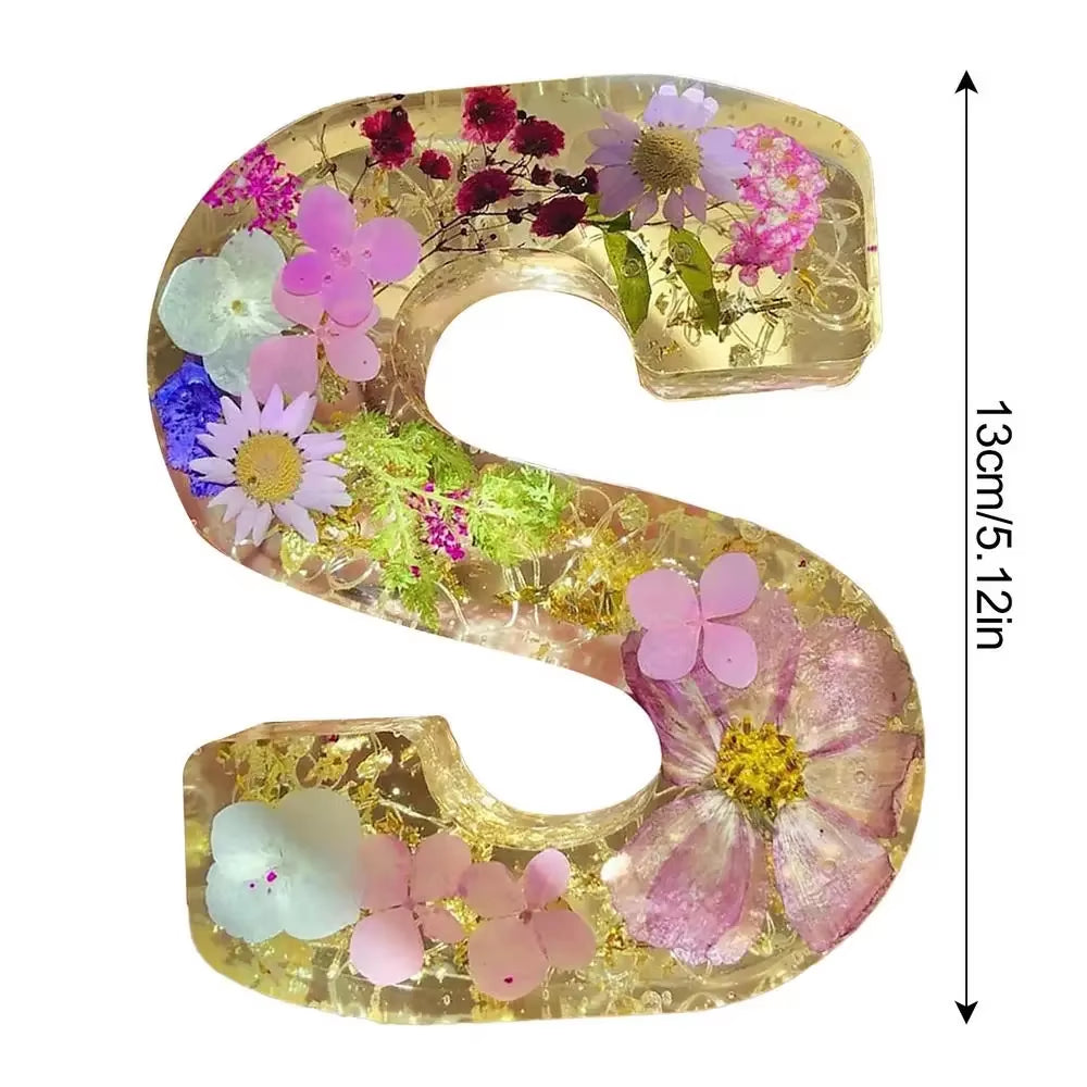 Floral Letter Night Light Alphabet Letter LED Lights Luminous Number Lamp Decorative Resin Lamp with Initial Letter & Dry Flower