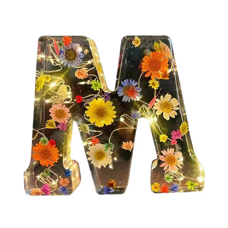 Floral Letter Night Light Alphabet Letter LED Lights Luminous Number Lamp Decorative Resin Lamp with Initial Letter & Dry Flower